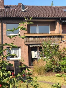 Hausansicht Garten  - Haus kaufen in Halle (Westf.) - Vermittelt...Zentral gelegenes Reihenmittelhaus  in Halle !