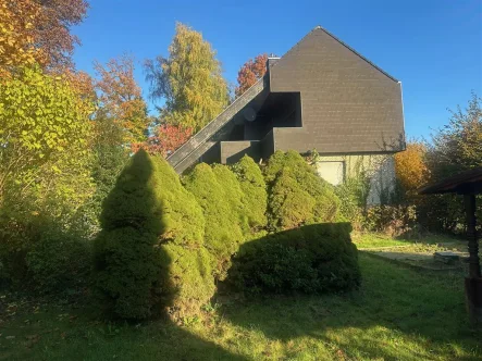 Hausansicht  - Haus kaufen in Bünde - Haus mit großem Grundstück - Familien willkommen!