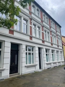 Hausansicht - Wohnung kaufen in Herford - Repräsentative Luxus-Etage im Herzen Herfords !