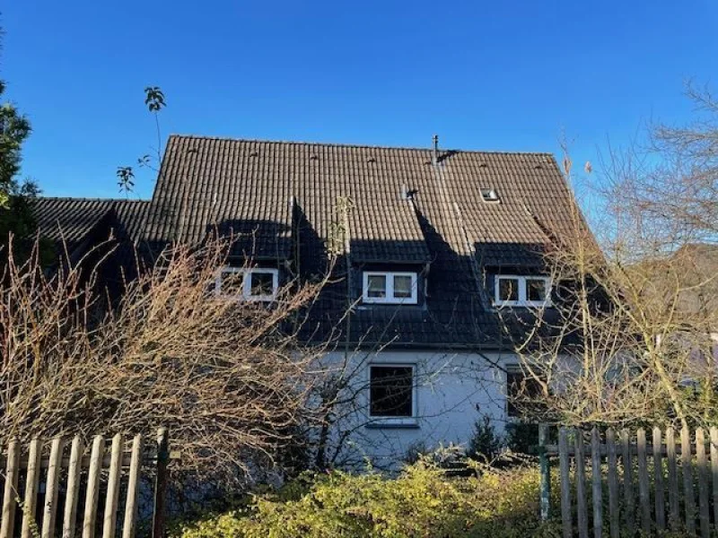 Rückansicht - Haus kaufen in Arnsberg - Zwei-Familienhaus in City-Lage von Oeventrop !