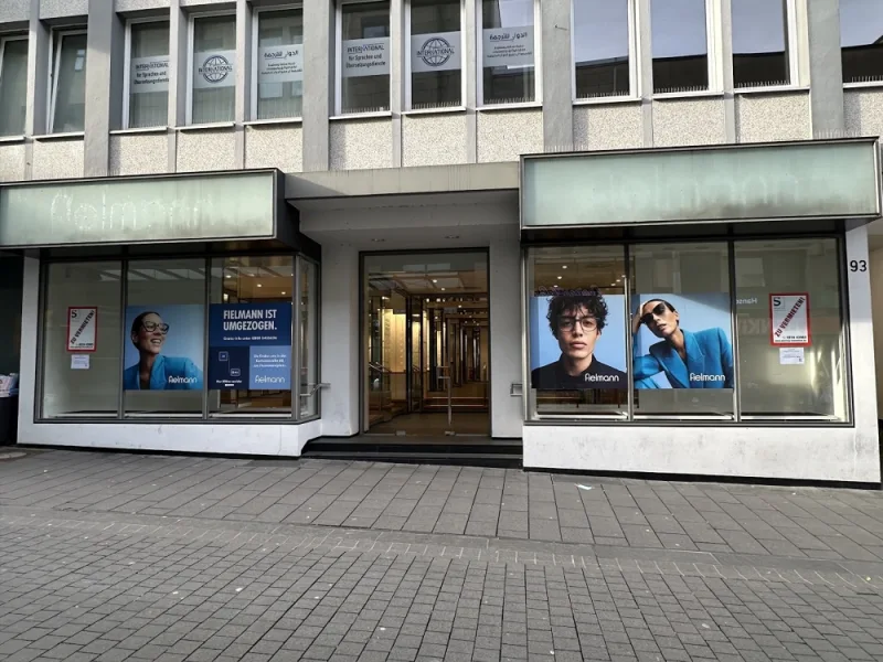 Front zentral 2 - Laden/Einzelhandel mieten in Bochum - Top Ladenlokal in Bestlage der Fußgängerzone !