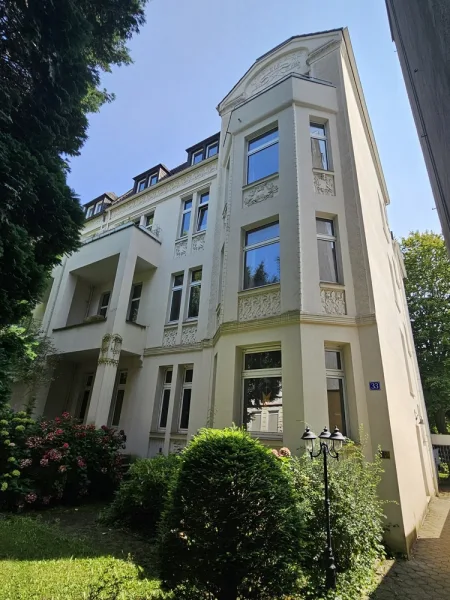 Hausansicht (2) - Wohnung mieten in Dortmund - Wohnen am Phönixsee -  mit Balkon & EBK!