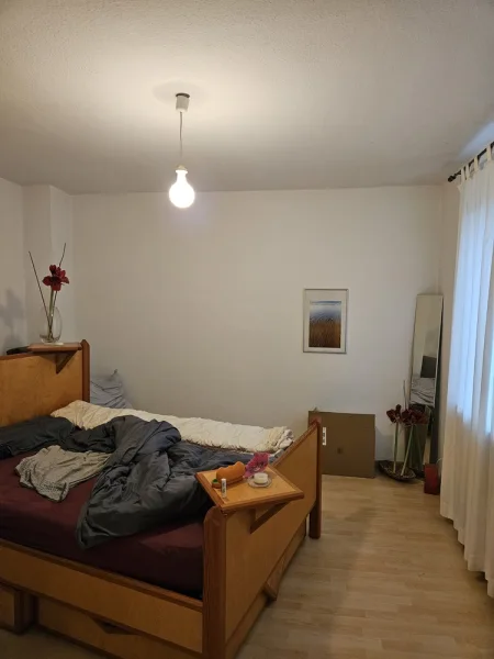 Schlafzimmer (1)