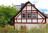 Giebel-Nebenhaus