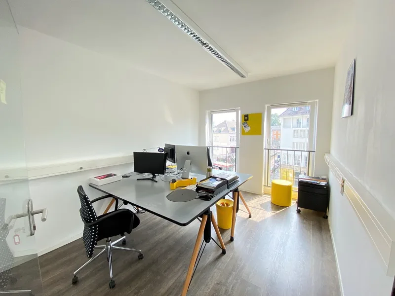 Büro 2