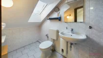 Badezimmer Dachgeschoss