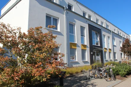 Gebäudeansicht - Wohnung mieten in Bonn - Charmante Penthousewohnung mit großer Dachterrasse!