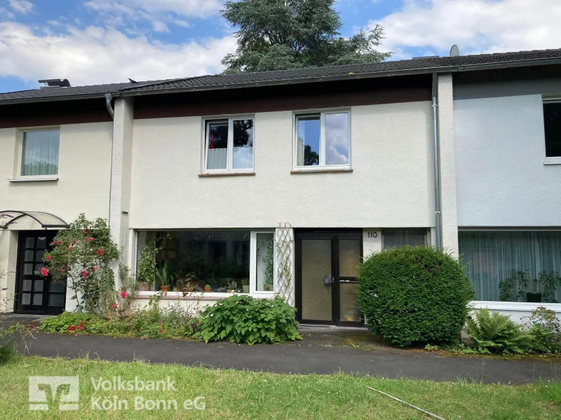 Ansicht - Haus kaufen in Bonn - Bonn-Alt Tannenbusch - Reihenmittelhaus für die junge Familie mit Garten und Garage