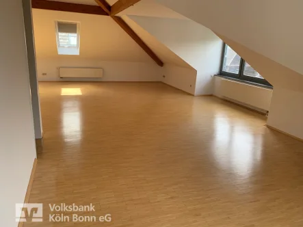 Wohnen/Essen - Wohnung kaufen in Bad Honnef - Bad Honnef - Schicke Dachgeschosswohnung in beliebter Zentrumslage