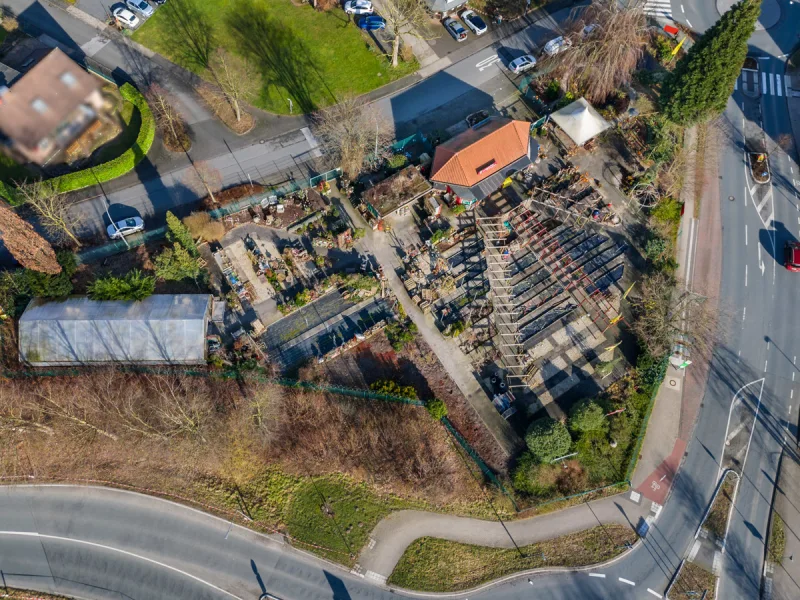 Grundstück Luftaufnahme1 - Grundstück mieten in Delbrück - Ca. 3000 m² UMZÄUNTE FREIFLÄCHE IN SEHR GUTER LAGE