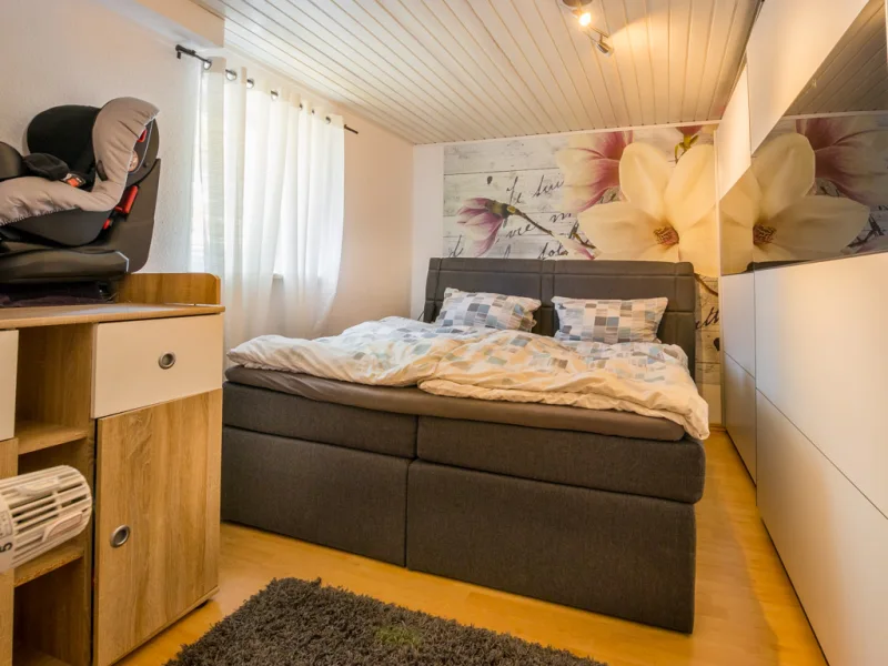 Schlafzimmer im EG