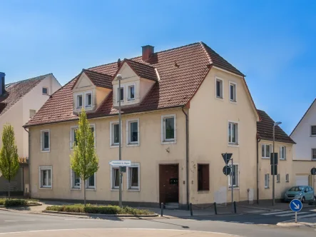 Außenansicht2 - Wohnung mieten in Büren - GERÄUMIGE ERDGESCHOSS-ALTBAUWOHNUNG STADTNAH IN BÜREN