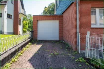 Garage direkt am Haus