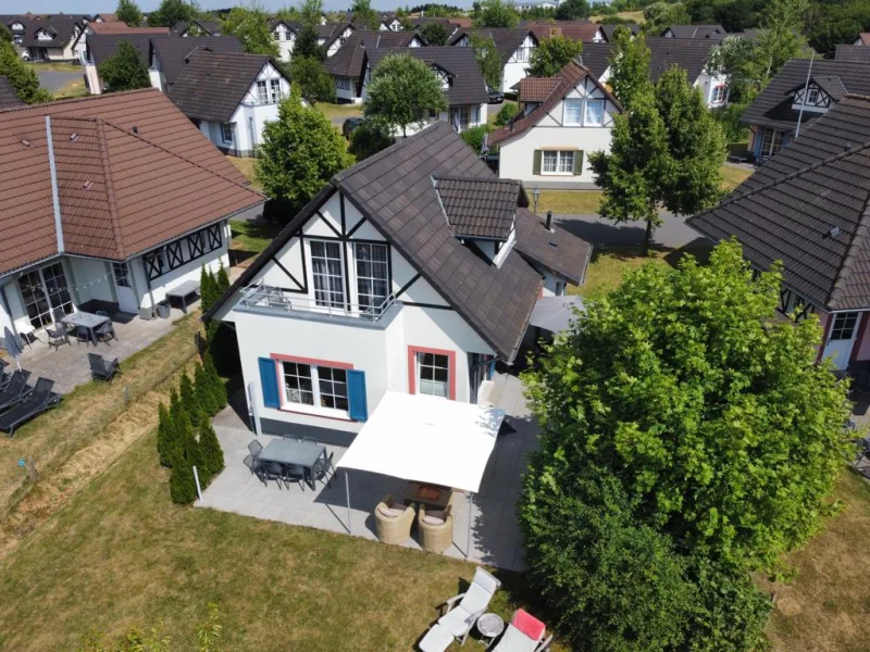 Außen Drohne - Haus kaufen in Ediger-Eller - +++ REDUZIERT +++ Liebevoll eingerichtetes Ferienhaus für Sie und Ihre Gäste