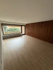 Wohnzimmer-Blickrichtung Balkon 