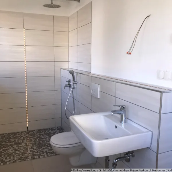 Badezimmer Ansicht 2