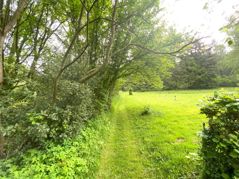 Zuwegung zum oberen Garten