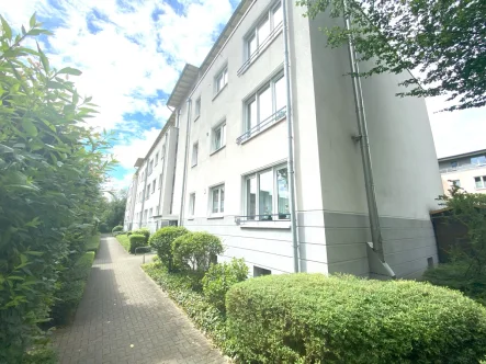 Hausansicht - Wohnung kaufen in Dortmund / Aplerbeck - Gepflegte 3 Zimmerwohnung mit Aufzug in ruhiger Lage von Dortmund