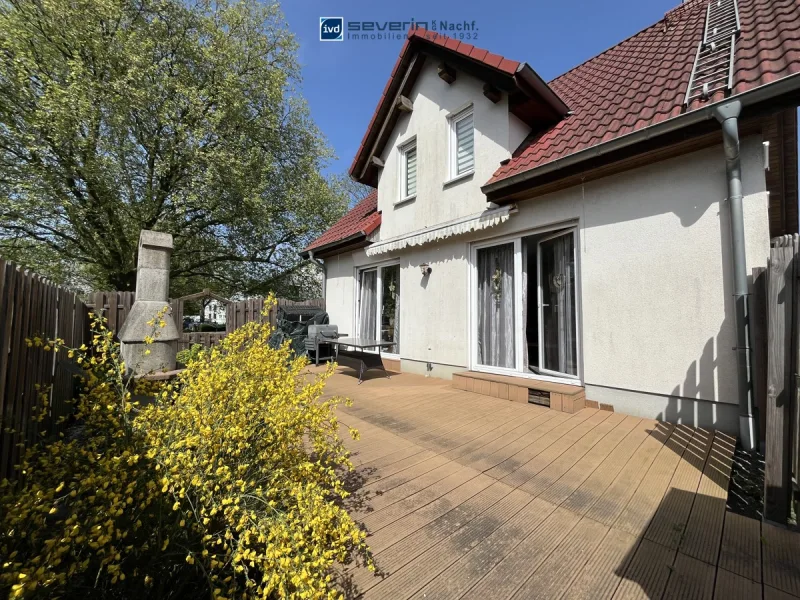 Rückansicht - Haus kaufen in Bergkamen / Rünthe - Freistehendes Einfamilienhaus wartet auf frischen Wind!