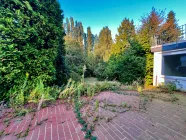 Terrasse mit Zugang zum Garten