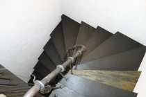 Treppe nach oben ebenso