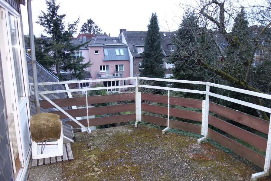 Balkon nach hinten ebenso