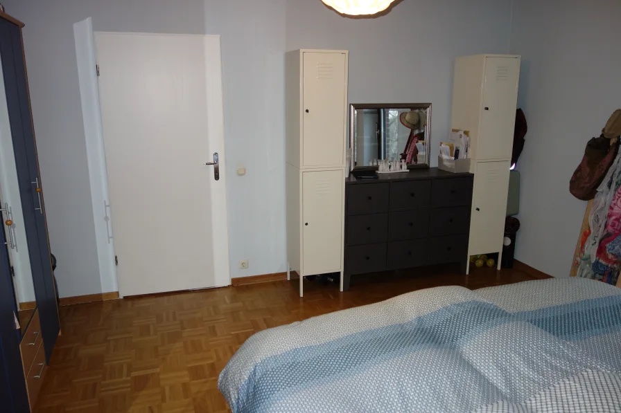 3. OG - Schlafzimmer ebenso