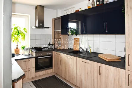 Küche - Wohnung kaufen in Mönchengladbach / Güdderath - Fußbodenheiz./ Wintergarten-Erker/ Loggia/ TG-Stellplatz ++ Etwas Besonderes