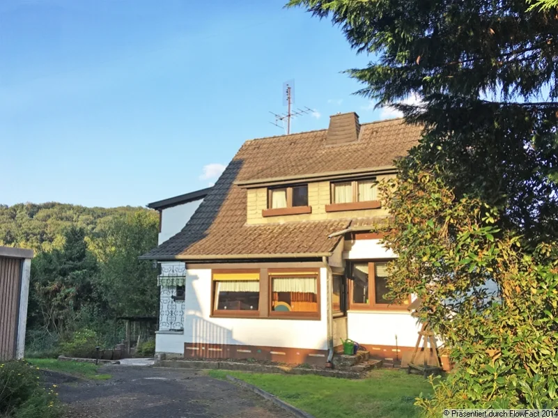 Einfamilienhaus in 53783 Eitorf - Haus kaufen in Eitorf - Handwerkerhaus in Ortsrandlage