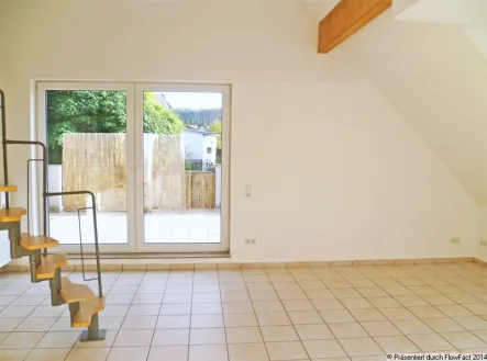 Dachgeschosswohnung in Windeck - Wohnung mieten in Windeck - Individuell und mit großer Dachterrasse