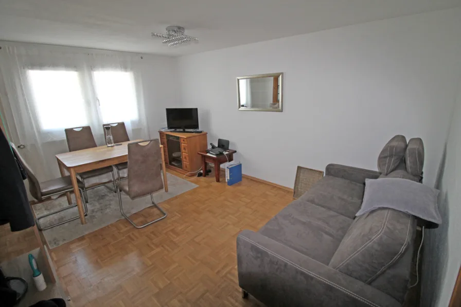 Wohnzimmer Altbau