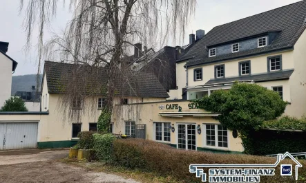 Rückansicht - Gastgewerbe/Hotel kaufen in Schleiden / Gemünd - Schleiden-Gemünd: Sanierungsobjekt am Nationalpark Eifel