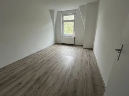 Wohnzimmer - Wohnung mieten in Essen / Leithe - Charmante 2,5-Zimmer-Wohnung in Essen-Leithe – Ideal für Singles oder Paare