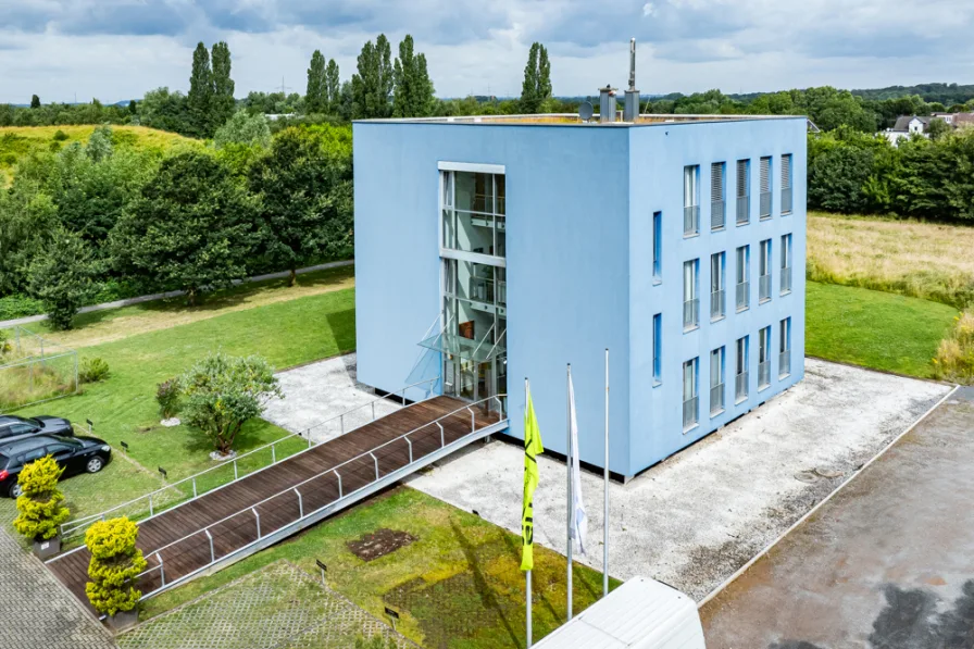 Ansicht - Büro/Praxis kaufen in Castrop-Rauxel - Arbeiten und Wohnen in der puren Idylle!