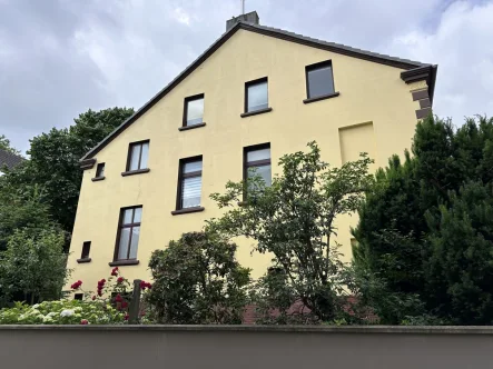 Rückansicht - Haus kaufen in Gelsenkirchen / Buer - Charmantes Stadthaus in Buer !
