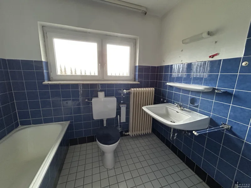 Badezimmer EG