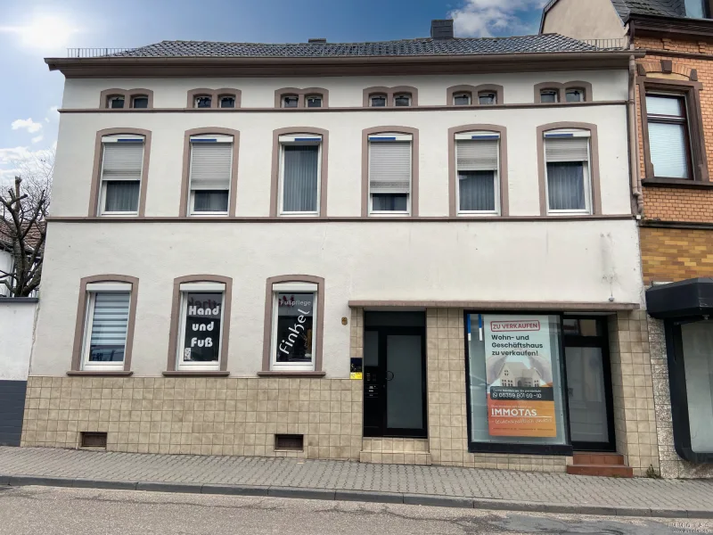 24-KG-41 - Haus kaufen in Grünstadt - Wohn- und Geschäftshaus mit Verbindungsbau und Hinterhaus in zentraler Lage