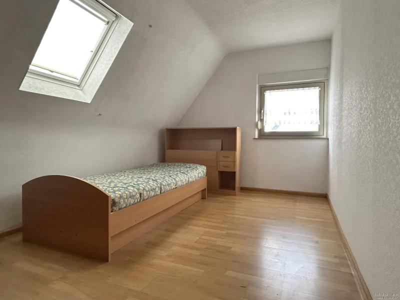 Schlafzimmer 2