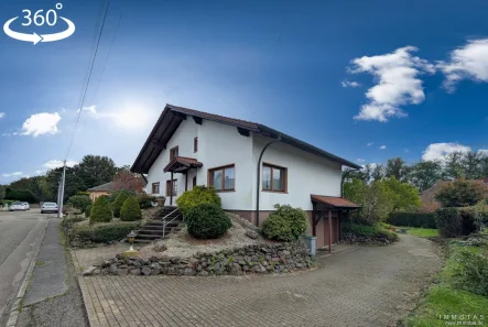 SP-24-CS-338 - Haus kaufen in Schoeneck - Repräsentatives Ein- bis Zweifamilienhaus mit toller Außenanlage in ruhiger und idyllischer Lage