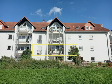 Rückansicht - Wohnung kaufen in Ludwigshafen am Rhein - Großzügig geschnittene & helle Wohnung in ruhiger Feldrandlage von Ludwigshafen-Ruchheim