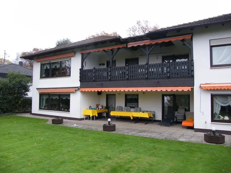 Balkonansicht 1. OG - Wohnung mieten in Waldsee - Renovierte großzügige Wohnung im schönen Waldsee