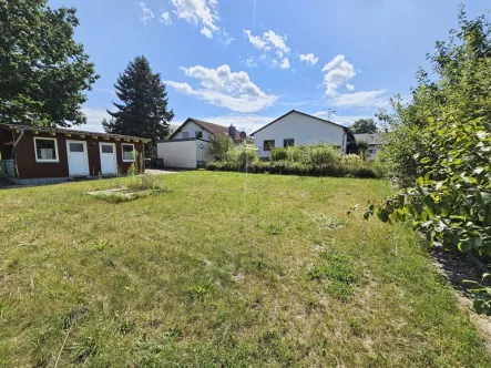 Garten, Panoramaaufnahme - Haus kaufen in Schwedelbach - Sie möchten im neuen Jahr in Ihre eigenen vier Wände einziehen? Wir haben da was zum Anschauen ...