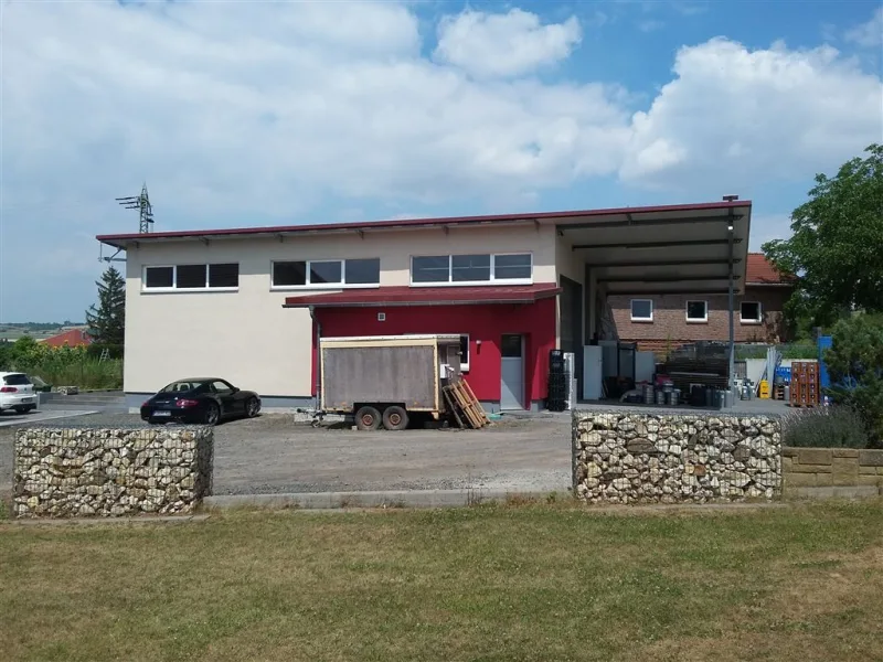 Halle - Halle/Lager/Produktion mieten in Marnheim - EUPORA® Immobilien: Moderne Gewerbehalle in Marnheim.