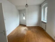 Zimmer 1 von 2