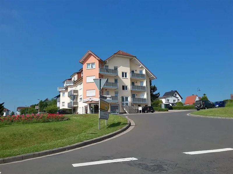 Ansicht 1 - Wohnung kaufen in Kirchheimbolanden - EUPORA® Immobilien: 2 Zimmer-Wohnung in Kirchheimbolanden.