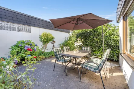 Terrasse - Haus kaufen in Neuwied - Mit Blick in die Zukunft!