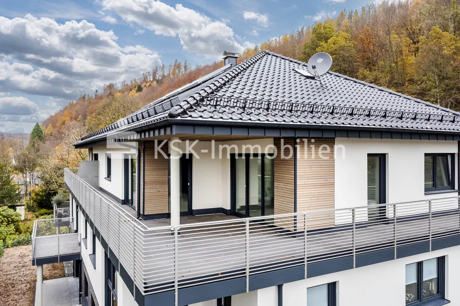 Ansicht - Wohnung kaufen in Gummersbach - Luxuriöses Lebensgefühl: Ihr Traum-Penthouse wartet darauf, von Ihnen entdeckt zu werden!