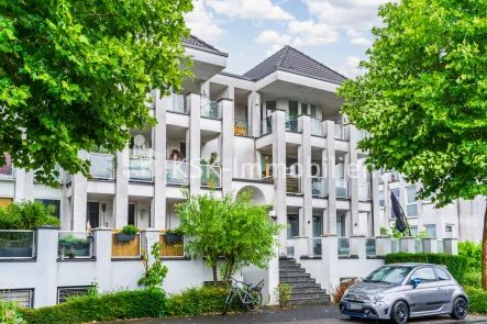 120516 Außenansicht  - Zinshaus/Renditeobjekt kaufen in Hennef (Sieg) - Interessantes Wohnungspaket in toller Lage.