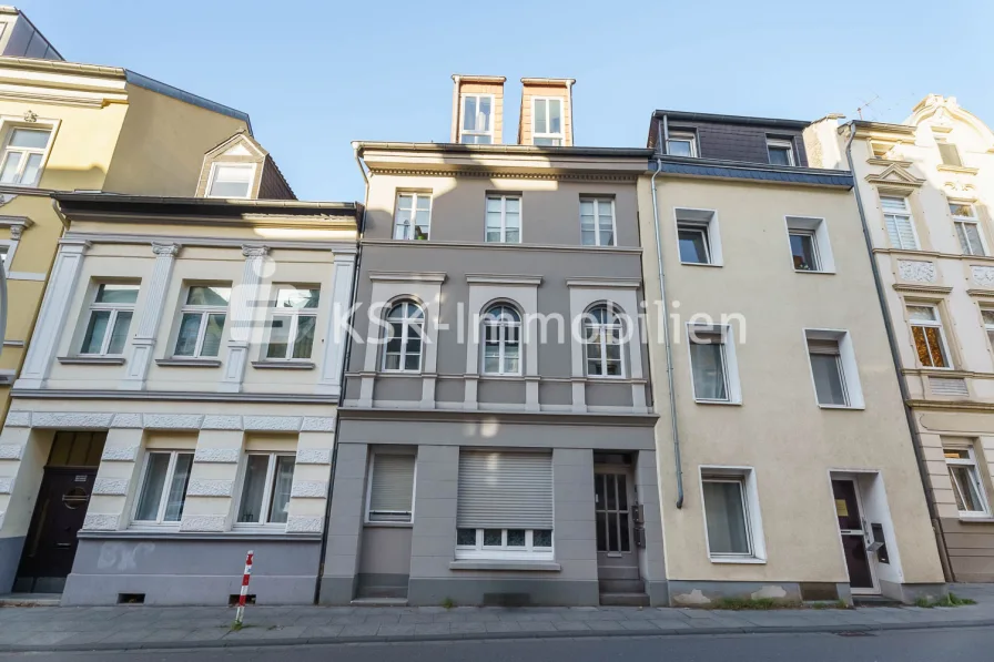 124878 Außenbild  - Zinshaus/Renditeobjekt kaufen in Bonn - Top-Kapitalanlage! Voll vermietetes Mehrfamilienhaus mit Einbauküchen in hervorragender Lage in Bonn