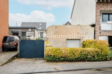 126509 Straßenansicht  - Grundstück kaufen in Köln - Genießen Sie Ihren unverbaubaren Rheinblick!